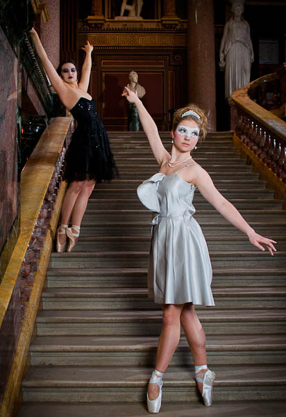 Ballet Fashion - Black Swan vs. White Swan